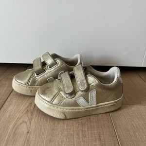 Kids Veja Sneakers